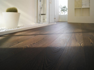 Pavimenti in Legno Listone Wengè prefinito spazzolato