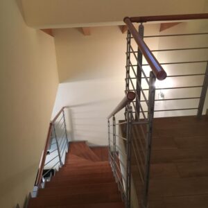 Scala a giorno Daisy usata in ferro e legno
